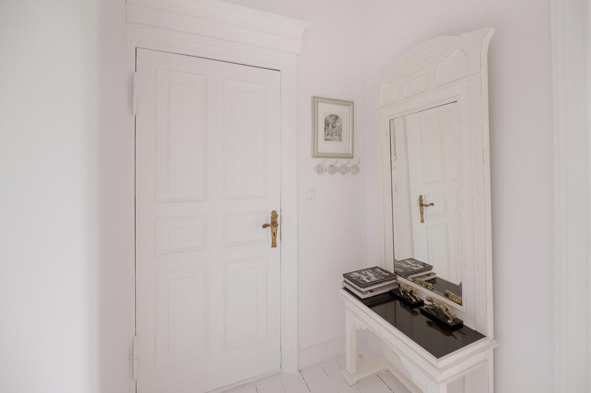 White Provance Apartment Stary Toruń Екстериор снимка